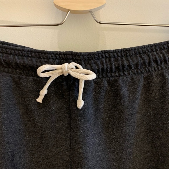 Gray cotton short - Picture 3 of 6